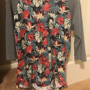 Lularoe Randy’s, size large